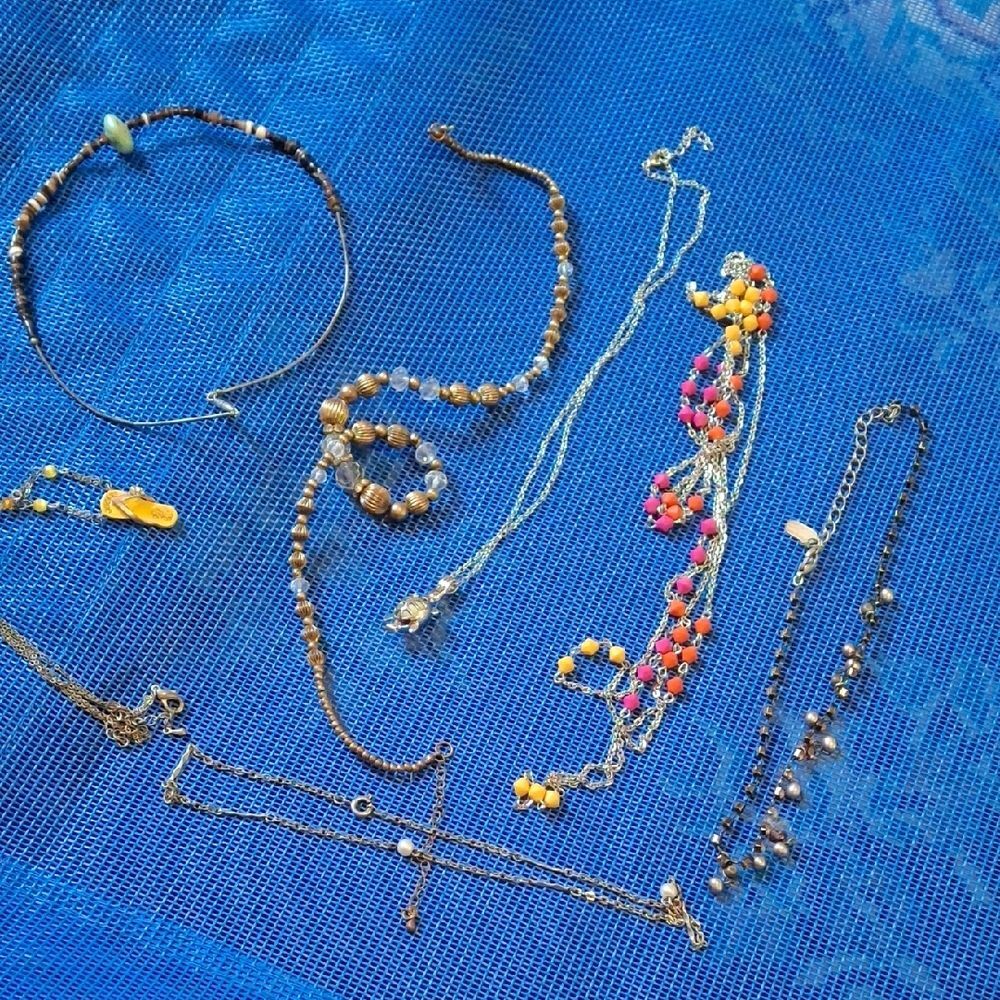 Colorful Beaded Necklace Set Of Seven Different Necklaces (CJ012)